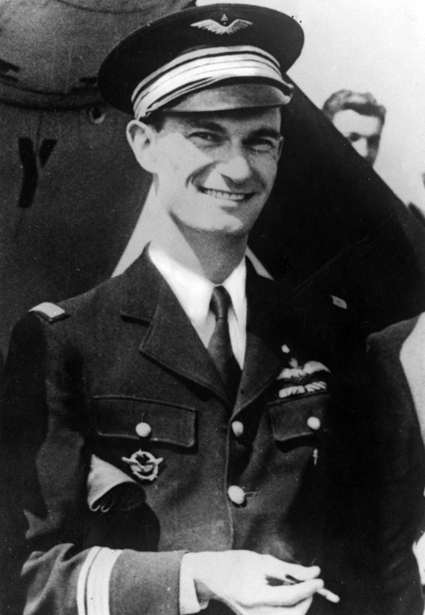 28 février  1921 -    naissance de Pierre Clostermann -pilote de chasse - 599f154d-9e6f-4759-890c-a7172c1e4e27