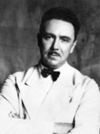 René NICOLAU René NICOLAU